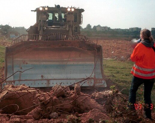 Rachel Corrie prieš Izraelio buldozerį