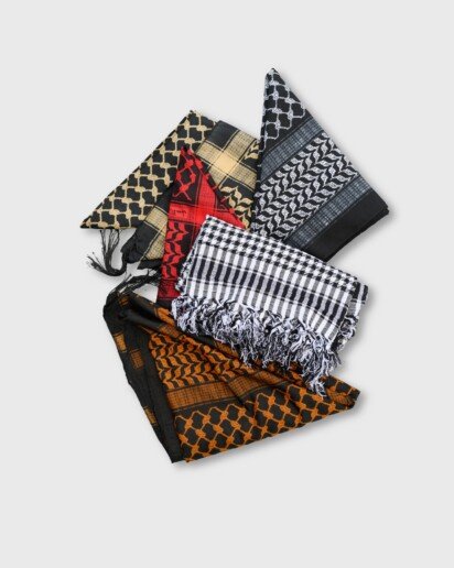 Palestinietiškos skarelės (kufiya)